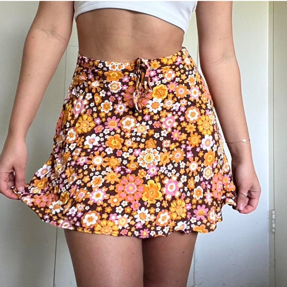 NWT Free People The It Girl Mini Skirt - Chocolate Combo Pop Flora - Size‎ 2
